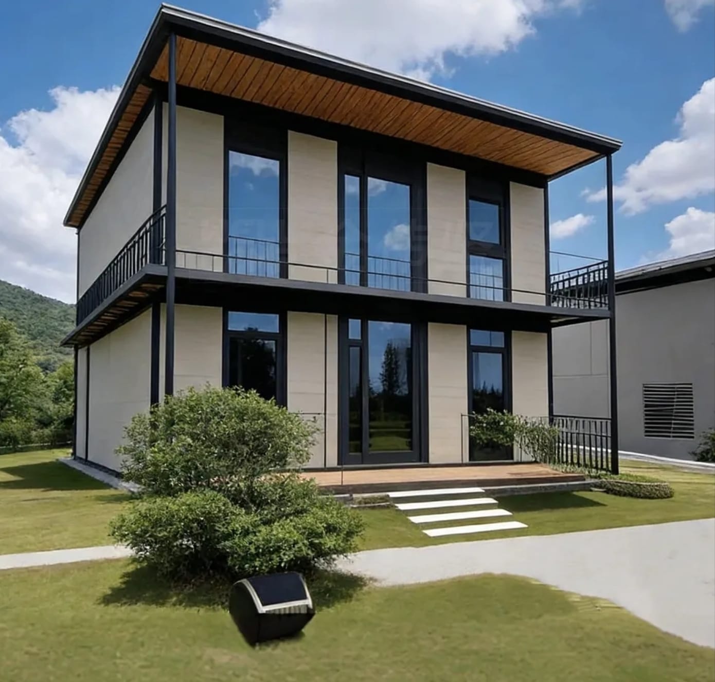 מבנה מודולרי דו קומתי